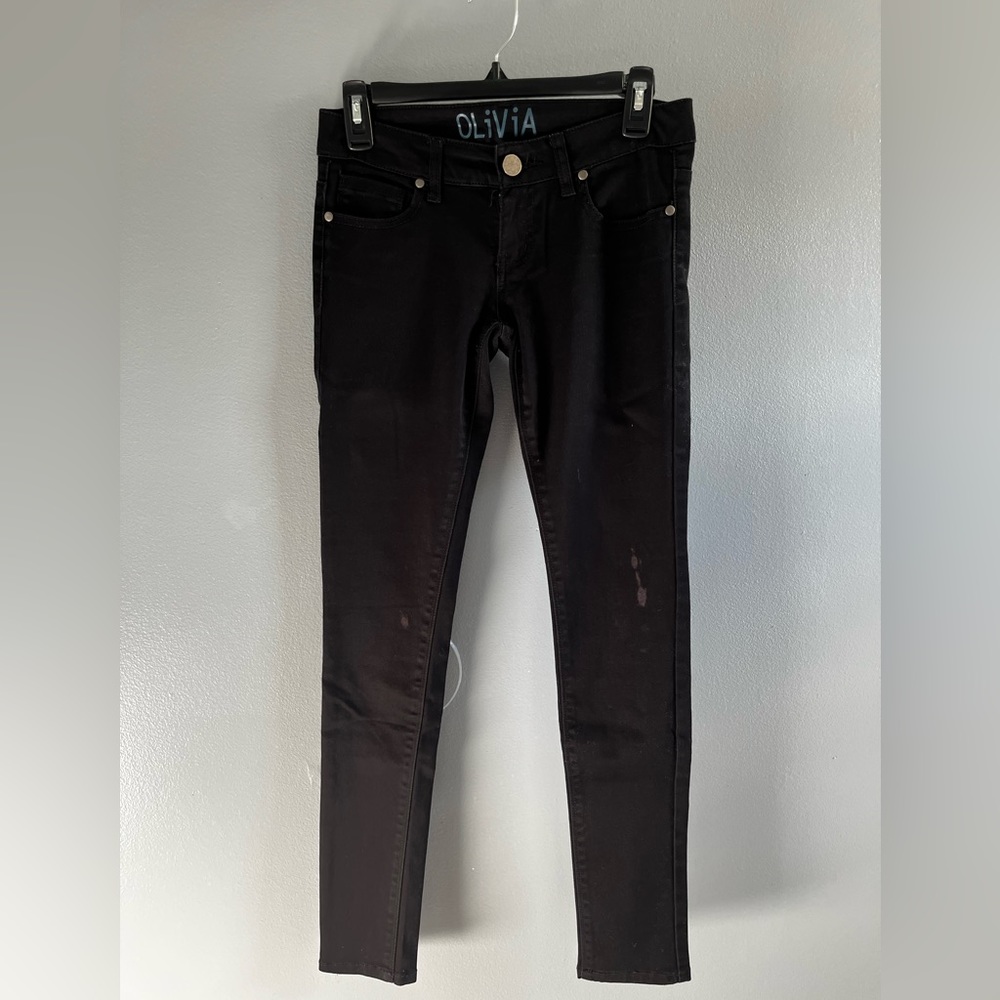 Delia*s Junior’s Gently Used Olivia Skinny Leg Pant